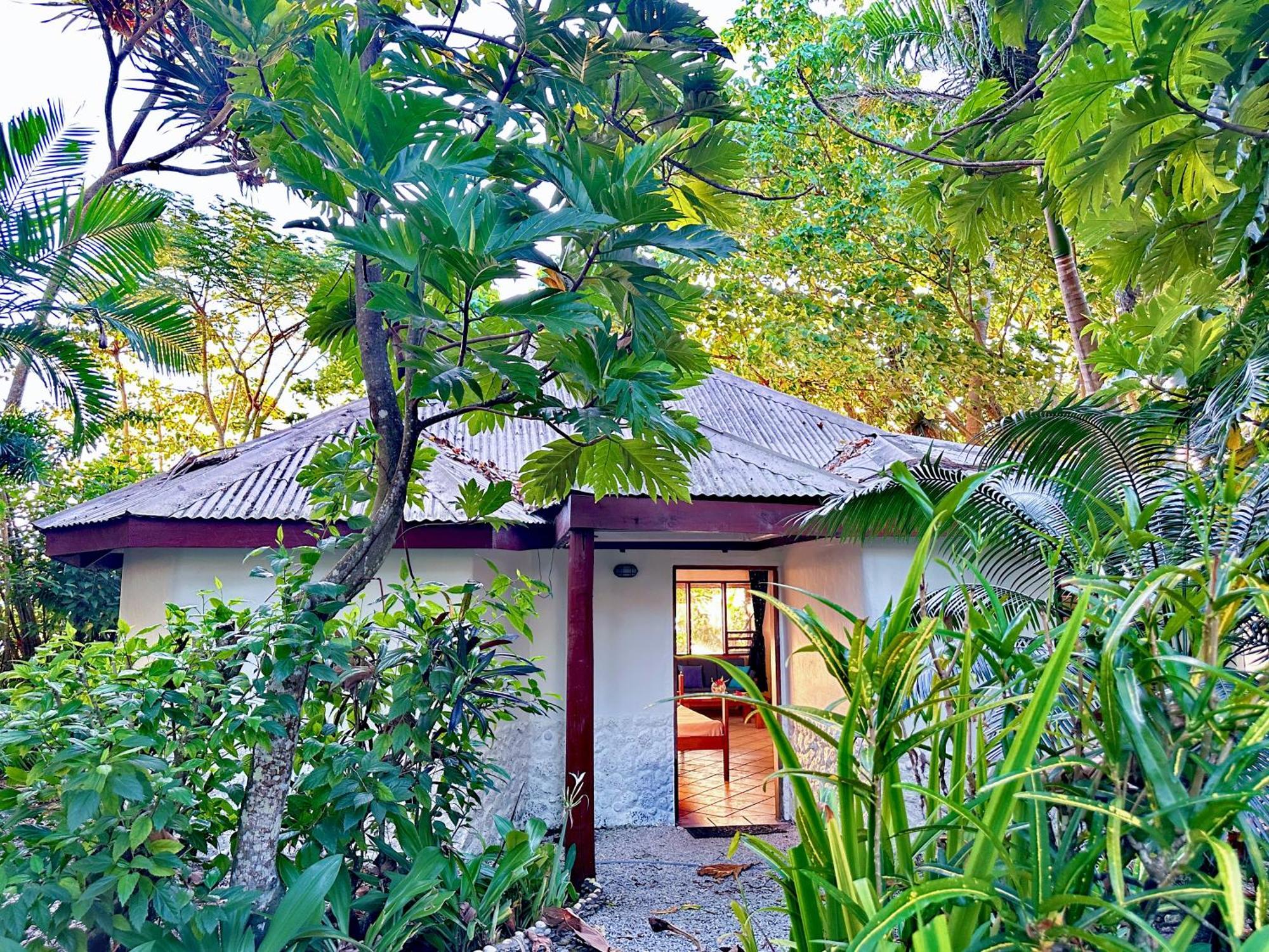 Hideaway Island Resort Port Vila Exterior photo